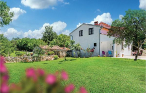 Awesome Apartment In Sv,petar U Sumi With Wifi